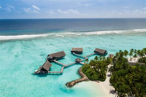 One&Only Reethi Rah Maldives, Male : Five Star Alliance