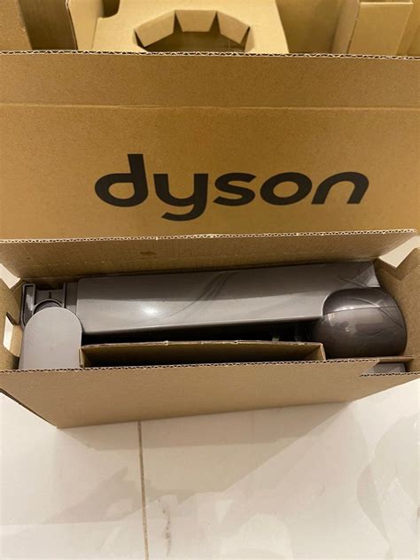 Dyson V12 charging dock, TV & Home Appliances, Vacuum Cleaner & Housekeeping on Carousell