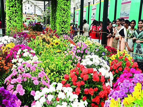 Lalbagh: Eco-friendly flower show