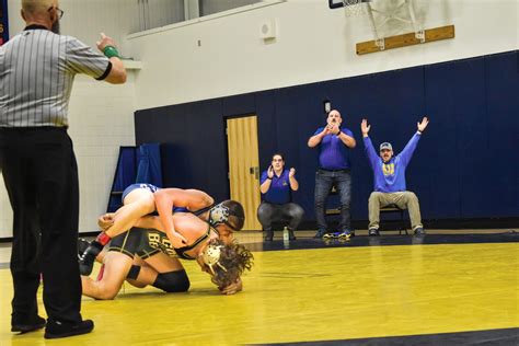 Wrestling coaches looking to peak at right time - The Chronicle