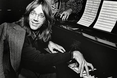 Keyboard Legend Ray Manzarek: The Doors’ Uncommon Synergist