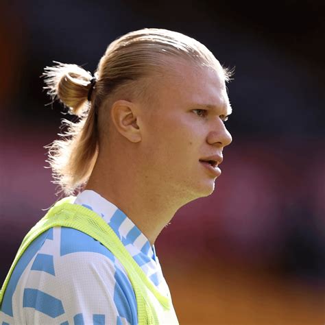 How do I tie my hair like this? (Erling Haaland) : r/longhair