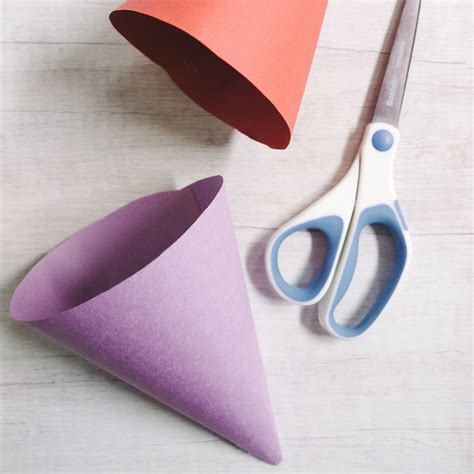 How to Make a Cone Out of Paper | DIY Paper Party Hat Tutorial