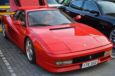 Sell a Classic Ferrari Testarossa | Buyers of Classic Cars | Sell Old Car