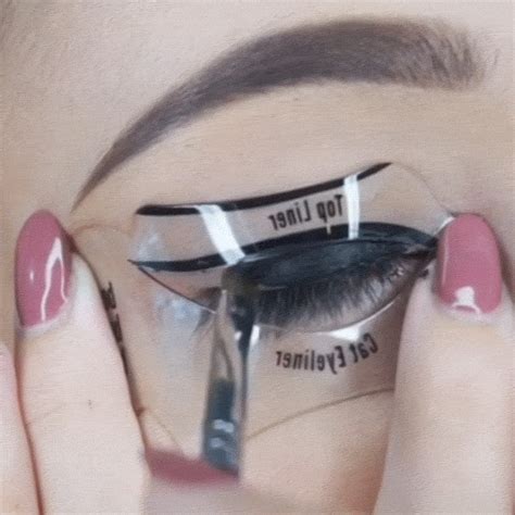 Eyeliner Stencils - Perfect Cat Eye Makeup & Smokey Eyes | Beth Bender Beauty | Eye makeup ...