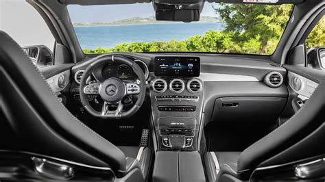 New Mercedes-AMG GLC 63 4Matic+ models debut with fresh looks - Autodevot