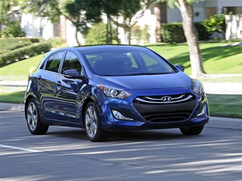 HYUNDAI Elantra GT Specs & Photos - 2012, 2013, 2014, 2015, 2016, 2017, 2018, 2019, 2020, 2021 ...