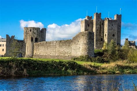 Trim Castle (Tips and Guide To First-Time Visitors) - Ireland Travel Guides