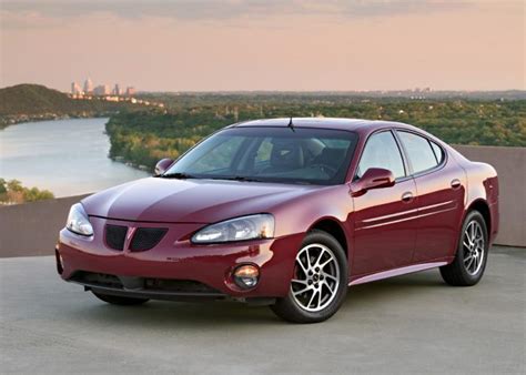 Pontiac Grand Prix :: OUTSTANDING CARS