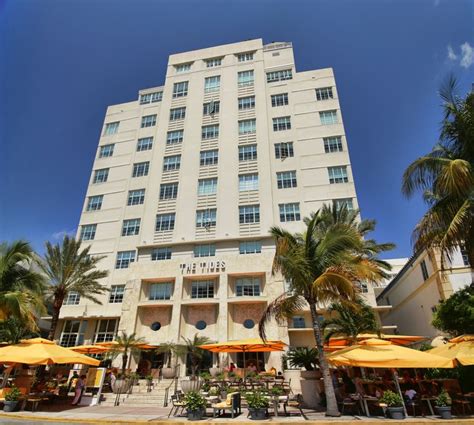 7 Art Deco Hotels in Miami | Art deco hotel, Miami art deco, Architectural digest