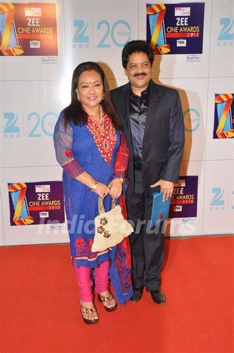 Singer Udit Narayan with wife Deepa Narayan at Zee Cine Awards 2013 at YRF Studios Photo