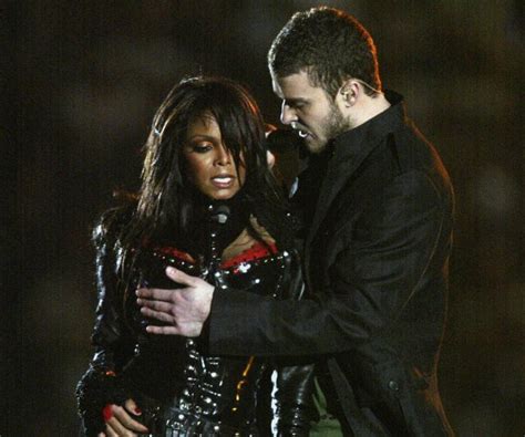 Major: Former FCC Chairman Admits Janet Jackson Was Treated "Unfairly ...