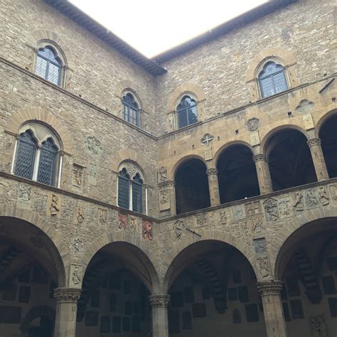 Bargello Museum Guided Tour - Paolo Russo Florence Private Guide