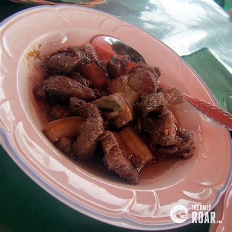 Traditional Ivatan Lunch in the Batanes Islands - The Daily Roar