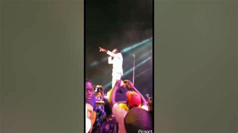 fik fameika has come on stage in style - YouTube