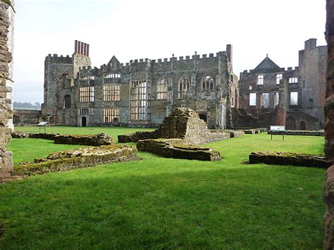 Ruins of Cowdray Castle Midhurst © Chris Gunns :: Geograph Britain and Ireland