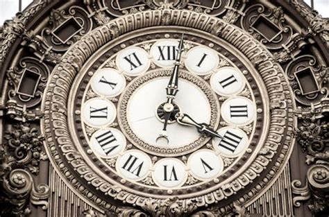 Gray Roman Numeral Clock · Free Stock Photo