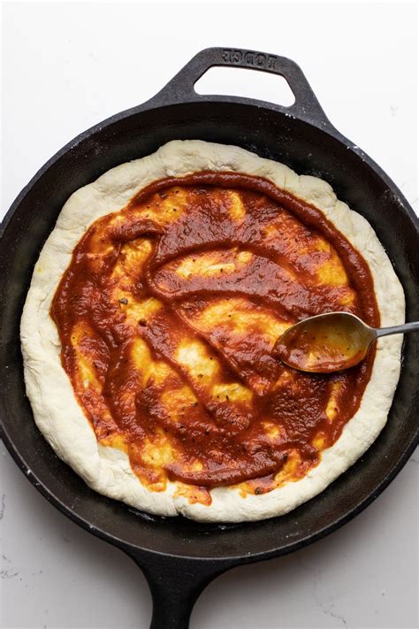 Crispy Cast Iron Skillet Pizza – A Simple Palate