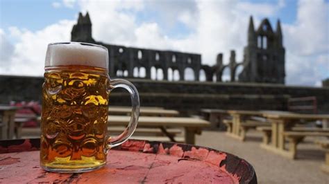 12 Of The Best Pubs In Whitby To Enjoy A Pint - The Yorkshireman