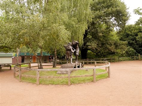 Sherwood Forest Visitor Centre © David Dixon :: Geograph Britain and Ireland