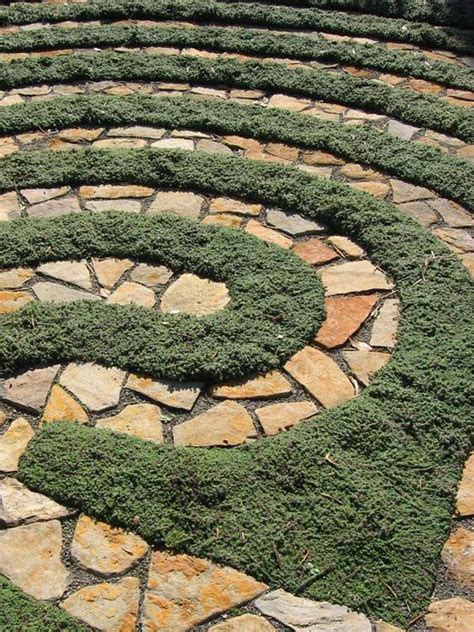 Labyrinth garden, Labyrinth design, Garden design