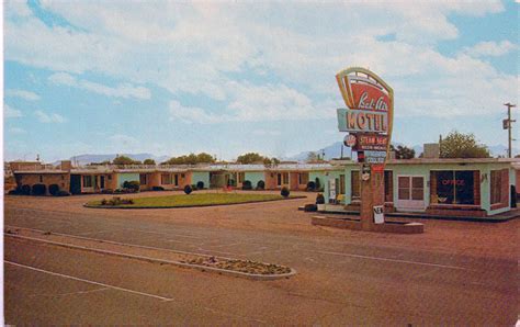 LILEKS (James) :: Motel Postcards