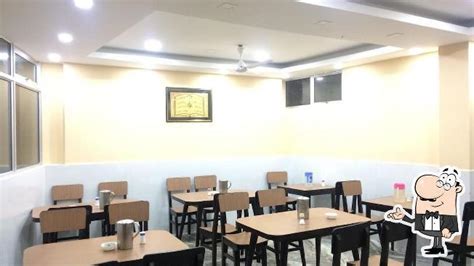 Police Bazar Hotel (Muslim Hotel), Shillong - Restaurant reviews