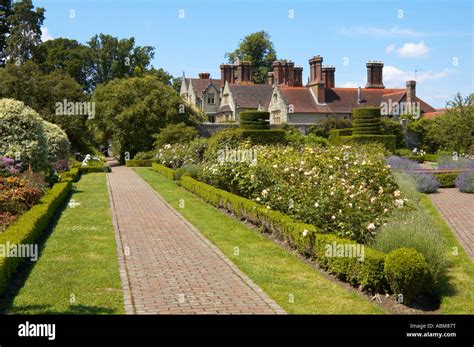 Borde Hill Gardens Stock Photo - Alamy