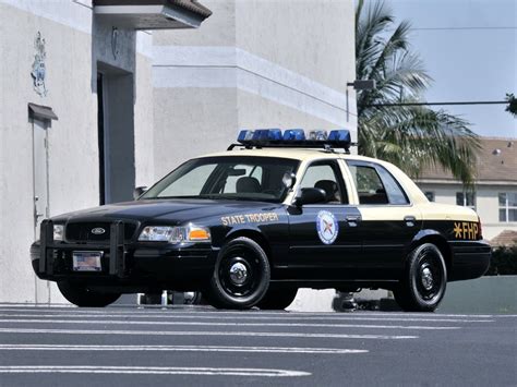 Ford Crown Vic Police Interceptor Gives Up Policing for the Hollywood ...