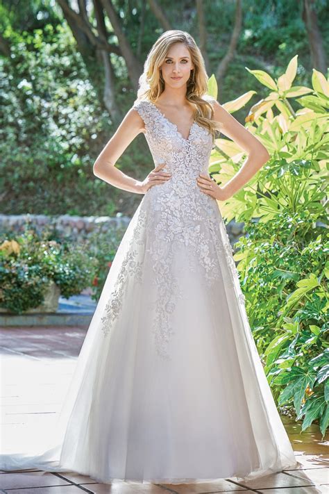 F201065 Illusion Bodice , V-neck Embroidered Lace & Tulle Wedding Dress