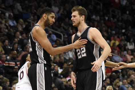 A Spurs farewell to Tiago Splitter - Pounding The Rock