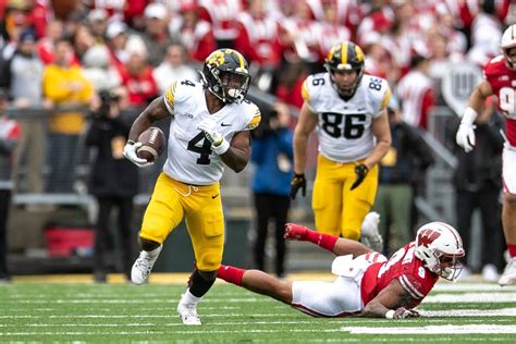 Iowa football vs. Wisconsin 2023 score: Live updates, highlights ...