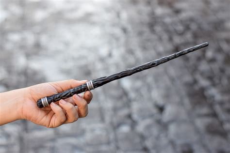 13 NEW Interactive Harry Potter Wands Now Available at Universal ...