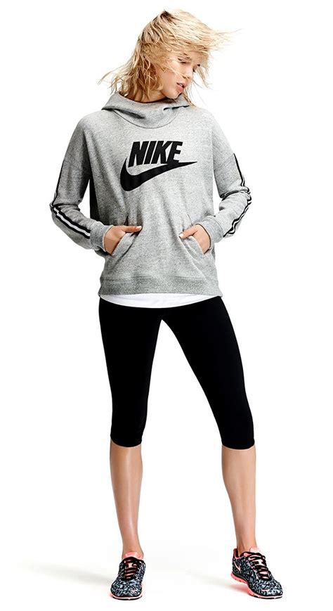 Girl Nike Outfits With Models