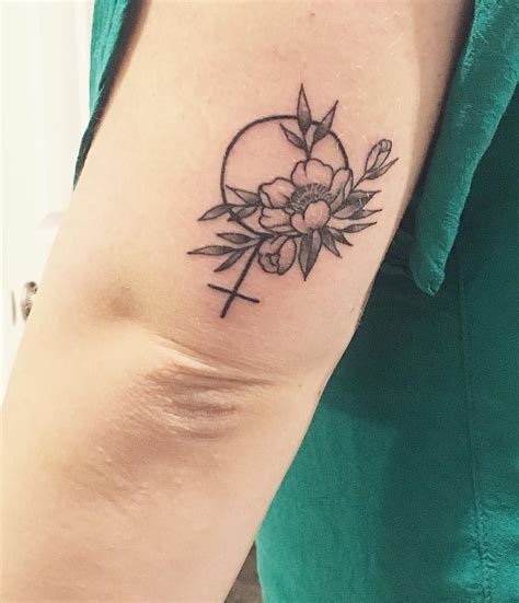 floral venus symbol tattoo - costaricatripsw3