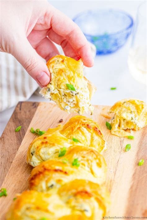 Puff Pastry With Cream Cheese Filling Recipe Savory | Bryont Blog