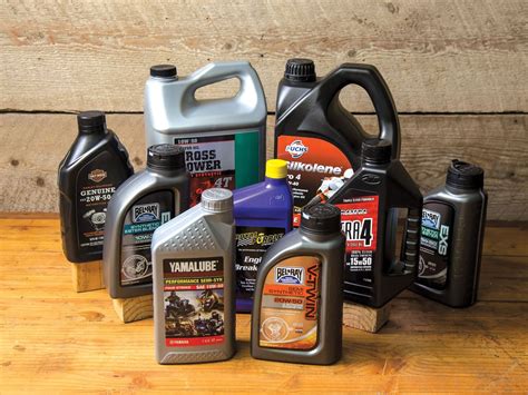 The Definitive Guide To Motorcycle Engine Oil | Motorcyclist