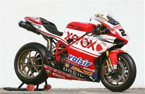 Le SUPERBIKE raccolta foto gallery - DaiDeGas Forum | ドカティ, ドゥカティ, バイク