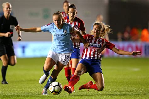 ¿Por qué el fútbol femenino no tiene aún convenio? Las claves de una negociación estancada ...