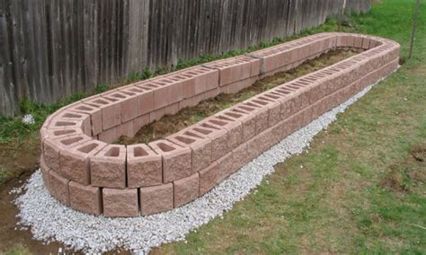 Raised Garden Bed Materials: What’s Good? - Epic Gardening