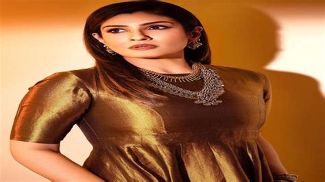 Actress Raveena Tandon golden attire is making Instagram drool see ...