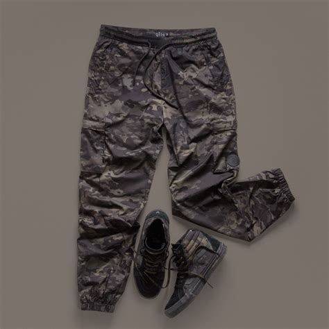 MultiCam Black: An Overview | Qilo Modern Tactical Fashion - QILO