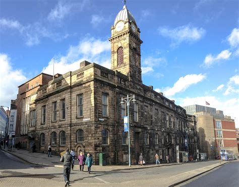 Sheffield - Crown Courts & High Court (Old Town Hall) - February 2014 ...