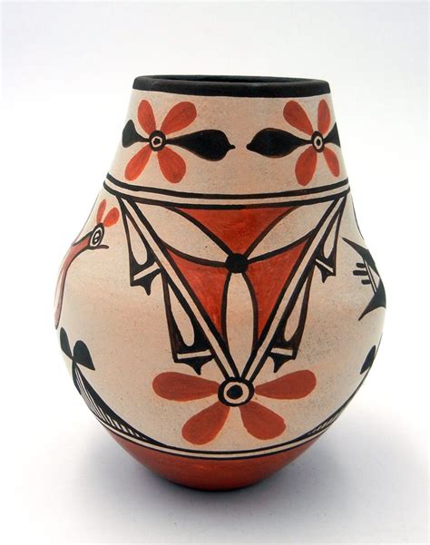 Native American Pottery Designs & Styles - Palms Trading Company