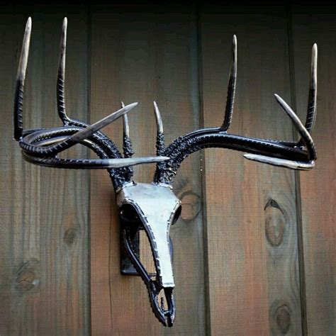 Deer antlers ma de from rebar | Metal art projects, Welding art projects, Welding art