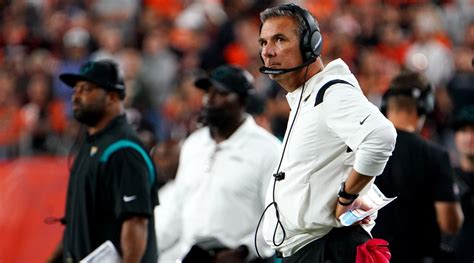 Urban Meyer video: Jags coach apologizes for viral footage at bar ...