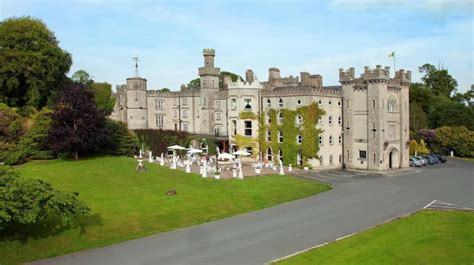 Cabra Castle Hotel in Kingscourt, The Midlands