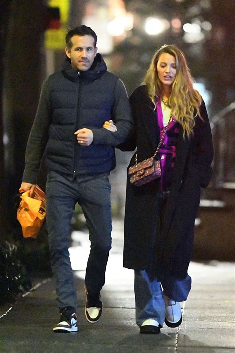 BLAKE LIVELY and Ryan Reynolds Out for Dinner at Buvette Restaurant in ...