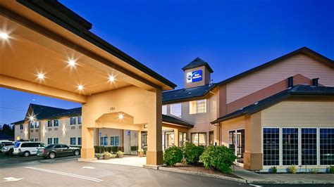 Best Western Dallas Inn & Suites | Hotel Rooms