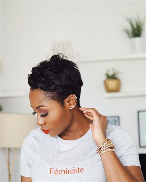 Relaxed Hair Vs Natural Hair: Pros, Cons & Maintenance